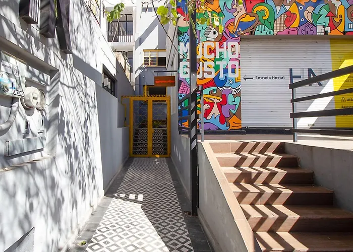 Hostal Nacional By Rotamundos Guadalajara
